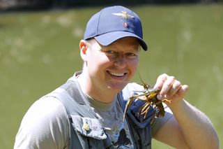 Rafał Brzozowski jest ofiarą stalkingu. Przestrzega swoich fanów i prosi o wzmożoną ostrożność.