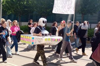 Korowód studencki rozpoczyna Juwenalia Śląskie 2025 w Katowicach