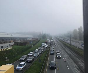 Trasa DK 86 Sosnowiec - Katowice stoi w korku kolejny dzień