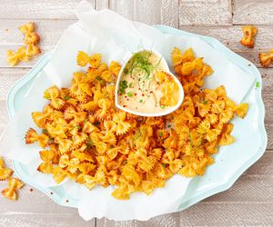 Chipsy z makaronu w piekarniku lepsze niż czipsy ziemniaczane