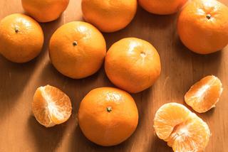 Pomarańcze w kremie: przepis na pyszny i dietetyczny deser z cytrusów