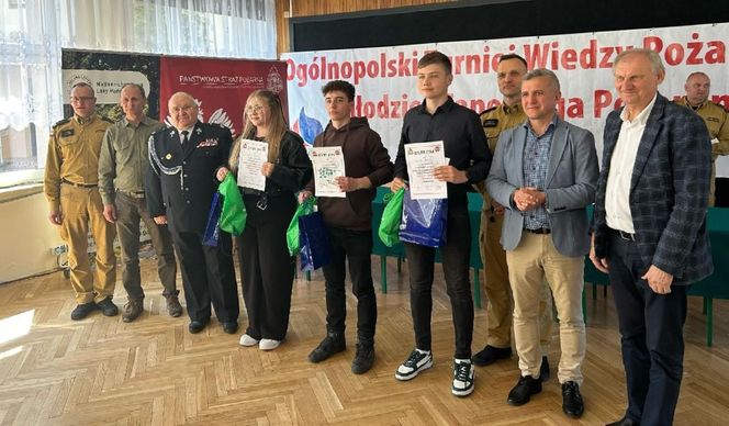 Powiatowe Eliminacje Ogólnopolskiego Turnieju Wiedzy Pożarniczej "Młodzież Zapobiega Pożarom"