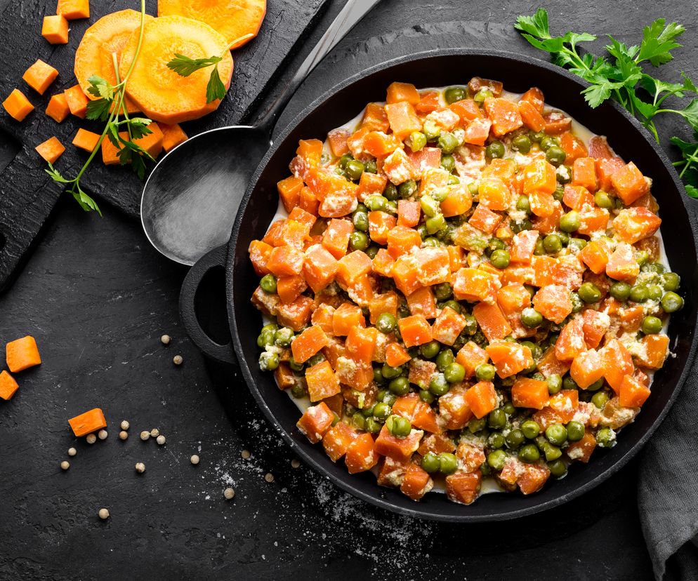 Jarzynka na ciepło do obiadu: TOP 12 najlepszych przepisów