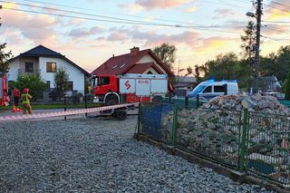 Wypadek na budowie w Jadownikach – nie żyje 26-letni pracownik