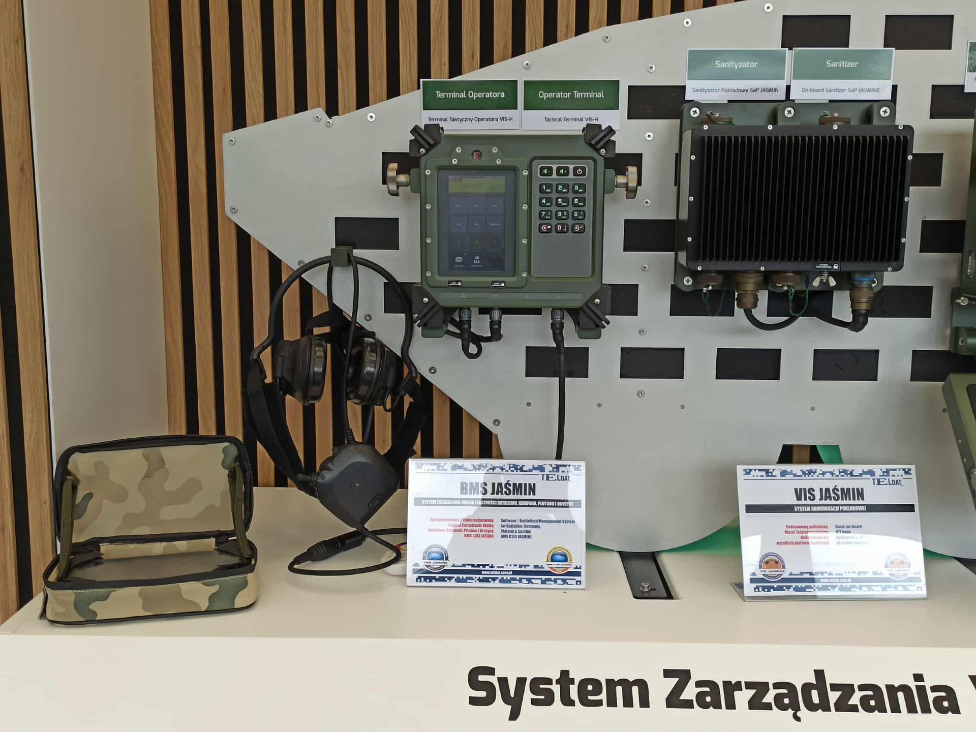 TELDAT na MSPO 2025: Zaawansowana platforma JAŚMIN i technologie kwantowe dla obronności