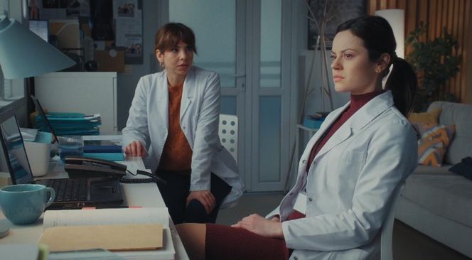 M jak miłość odc. 1867. Aneta (Ilona Janyst), Kasia (Paulina Lasota)