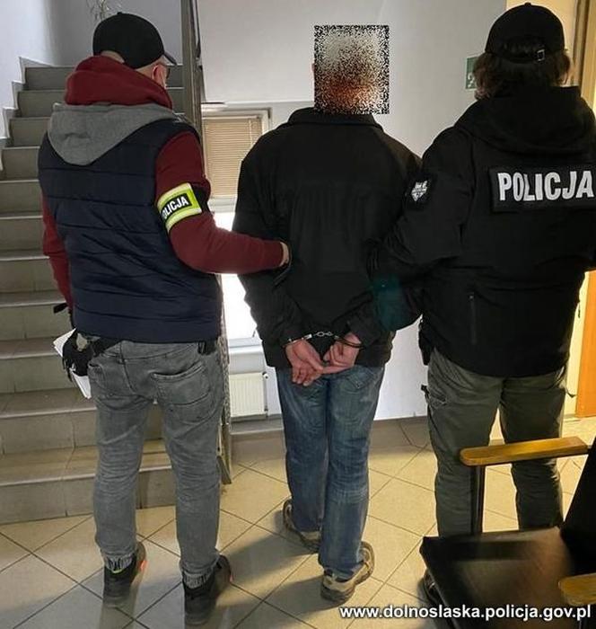 Dolnośląscy policjanci zatrzymali 19 osób poszukiwanych listami gończymi