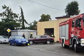 Zablokował wyjazd z remizy OSP i poszedł do kościoła. Strażacy nie mogli wyjechać, mężczyzna utonął