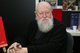 Czy można mieć psiecko? Prof. Bralczyk odnosi się do afery kogo uratujesz: psa czy dziecko?