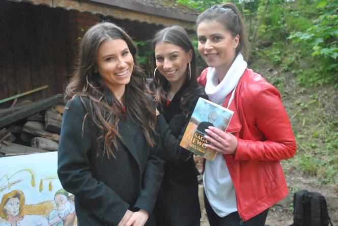 Aldona Wleklak promowała trzecią część "Sagi niewoli" w Wielkopolsce. Kto przyszedł jej pogratulować?