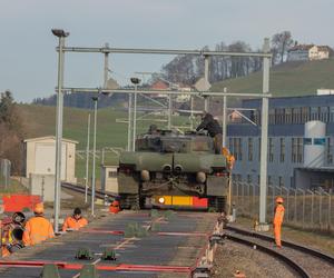 Szwajcarskie czołgi Leopard 2