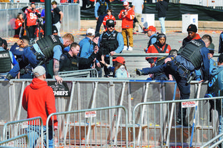 Strzały przerwały świętowanie