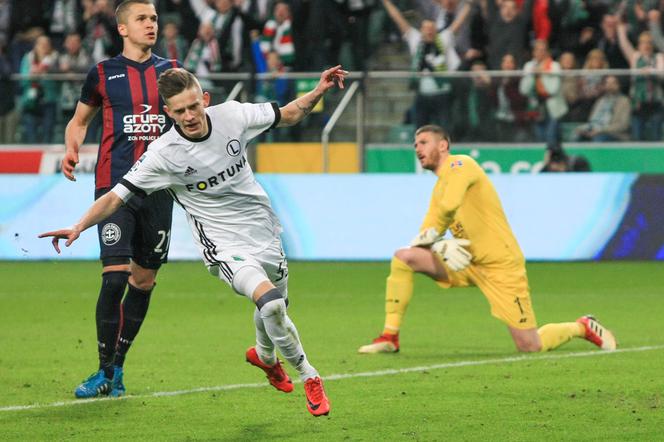 Sebastian Szymański, Legia Warszawa