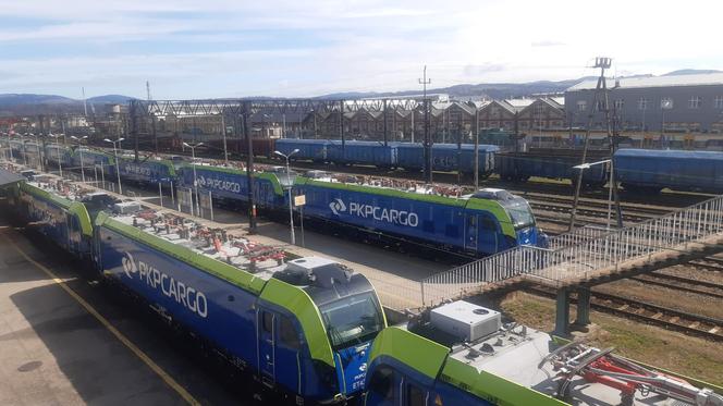 Nowe lokomotywy dla PKP Cargo