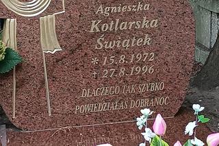 To już prawie 30 lat. Agnieszka Kotlarska zginęła na oczach dziecka. Tak po latach wygląda grób Miss Polski z Wrocławia [ZDJĘCIA]