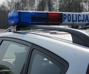 Pościg ulicami Bielska-Białej. Ranny policjant, uszkodzone cztery pojazdy 
