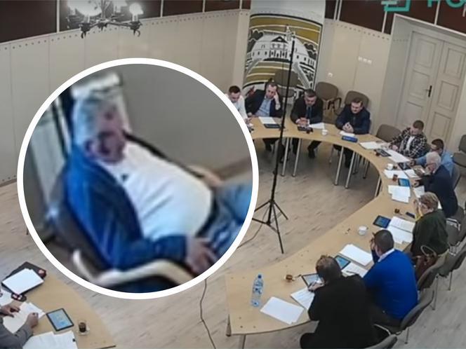 Szokujący tatuaż na twarzy wójta