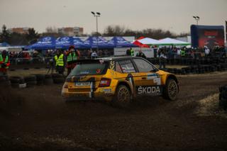 Złota Skoda Fabia R5 zespołu rajdowego Miko Marczyk Motorsport