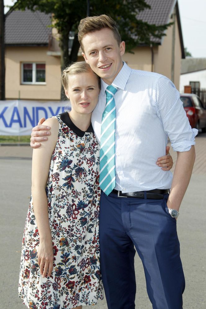 Ranczo. Klaudia (Marta Chodorowska), Fabian Duda (Piotr Ligienza)