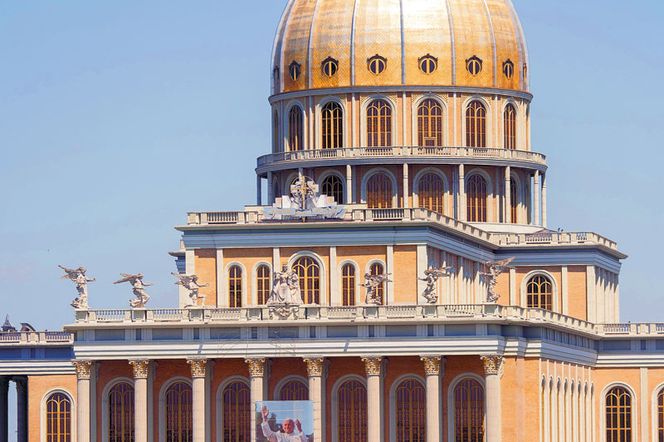 Przewodnik po cudownych miejscach w Polsce : Cudowne źródełko słynące z licznych uzdrowień w Licheniu Starym