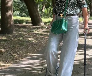 Dramat Kożuchowskiej! Szpilki zamieniła na but ortopedyczny. Co się stało?