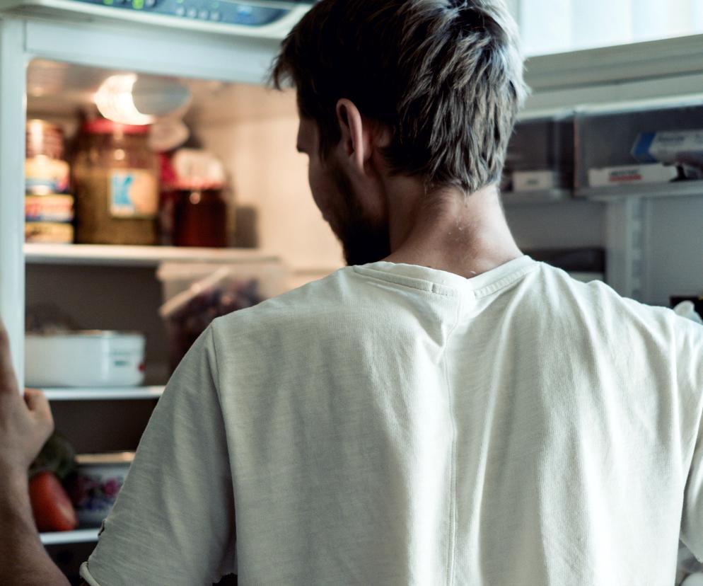 4 produkty, które potęgują głód. Lepiej wyrzuć je z menu