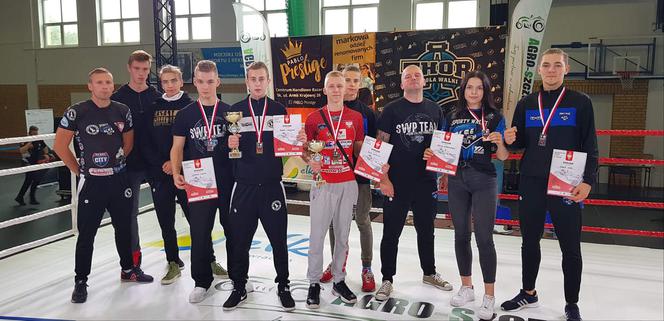 Pięciu pojechało, czterech wróciło z medalami