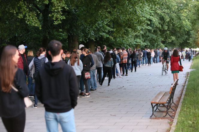 Kolejka do Ogrodu Botanicznego UW (2021 r.)