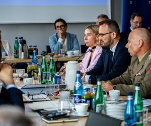 Posiedzenie sejmowej Komisji Infrastruktury w Porcie Gdynia