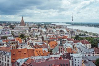 Tani, weekendowy city break za granicą? W tych miejscach zapłacisz mniej, niż w Polsce 