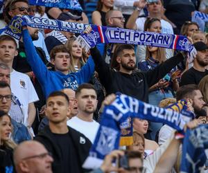 Kibice na meczu Lech Poznań - Jagiellonia Białystok. Kolejorz wypuścił z rąk zwycięstwo