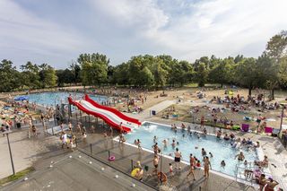 Baseny letnie i kąpieliska w Poznaniu. Gdzie wypocząć nad wodą  w sezonie 2025