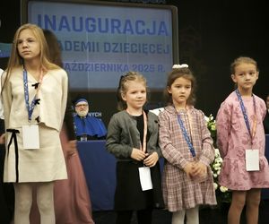 Inauguracja roku akademickiego dziecięcego uniwersytetu w ANS