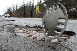 Bielany. Daniel K. po pijanemu kradł kołpaki