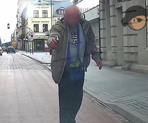 Wyjął pistolet na środku ulicy i wycelował w kobietę. Poszukuje go policja 