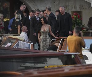 Zobacz, jak ubrali się goście na ślubie Bezosa! Panna młoda szokowała