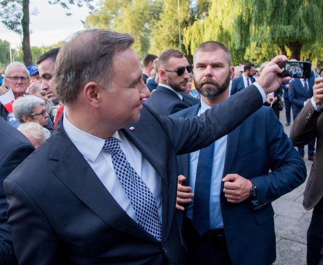 Andrzej Duda. Nie pozwolę na podatek od smartfonów