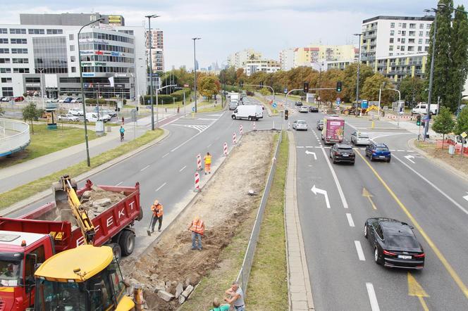 Ostrobramska do remontu. Ruszyła przebudowa skrzyżowania z ul. Poligonową