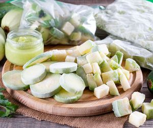 Jak mrozić cukinię - mamy 4 proste sposoby na zamrożenie cukinii