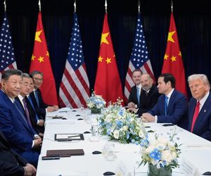 Trump ogłasza sukces po spotkaniu z Xi Jinpingiem. Co ustalili?