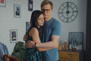 M jak miłość odc. 1760. Iza (Adriana Kalska), Radek (Philippe Tłokiński)