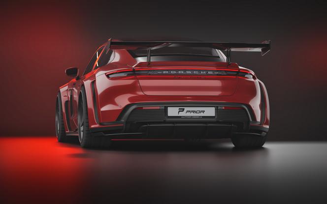 (2020) Porsche Taycan Turbo S po tuningu Prior Design