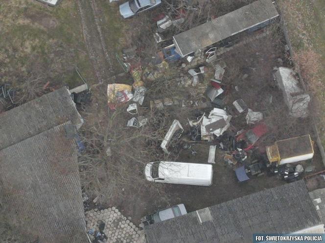 Kupili 14 samochodów na zmarłego, a następnie rozebrali je na części