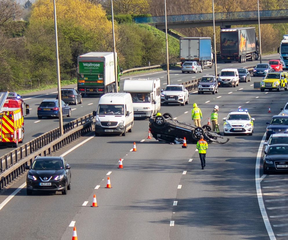 Koszmarny wypadek na autostradzie. Jechał pod prąd. Dzieci wśród ofiar