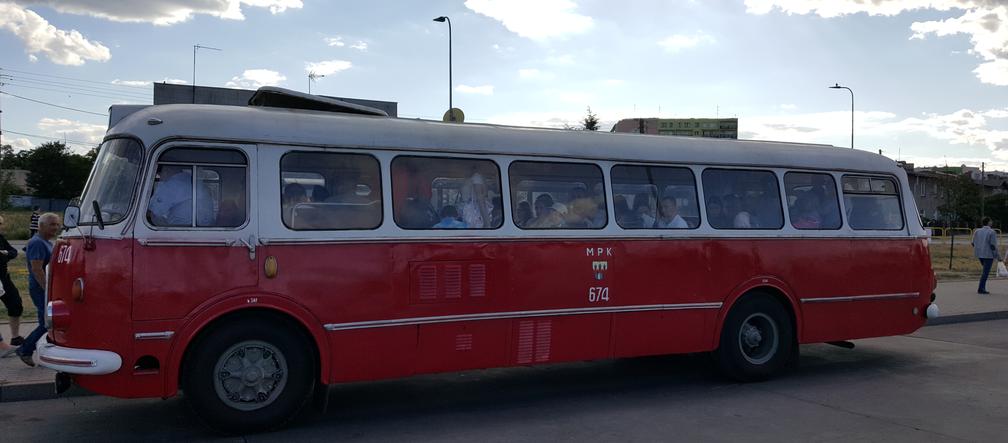 Linia autobusowa nr 100