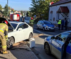 W Wąchocku auto osobowe wjechało w dom