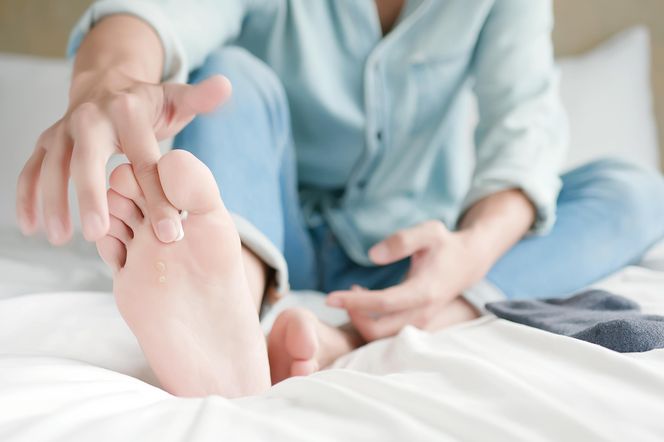 Leki bez recepty na grzybicę stóp. Szybka pomoc przy pierwszych objawach