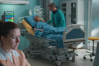 	Na sygnale odc. 595. Anna Reiter (Lea Oleksiak), Wiktor Banach (Wojciech Kuliński)