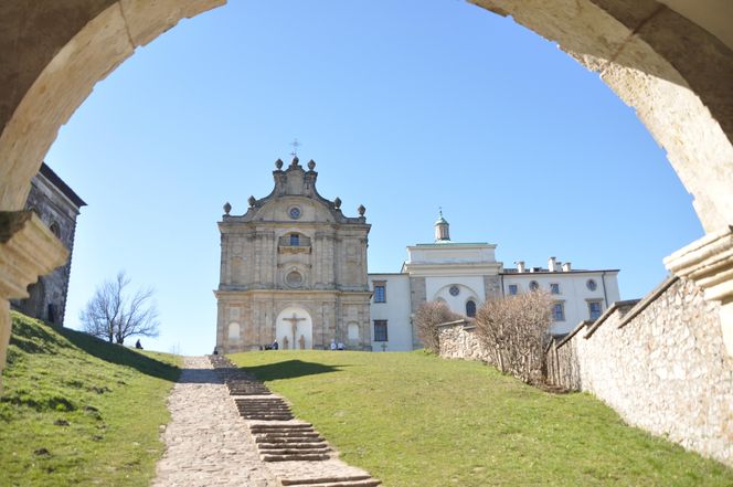 Szlak na Święty Krzyż