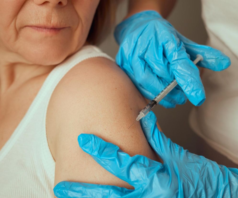 „Dwie groźne infekcje, jedno rozwiązanie”. Eksperci wskazują najlepszą ochronę